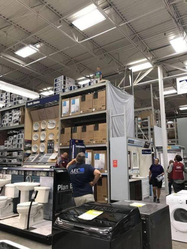 Customer needs assistance in the plumbing department