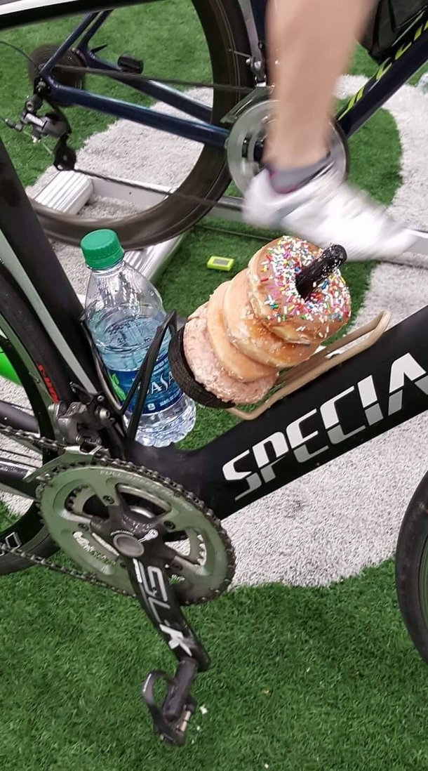 Cyclists love donuts too 