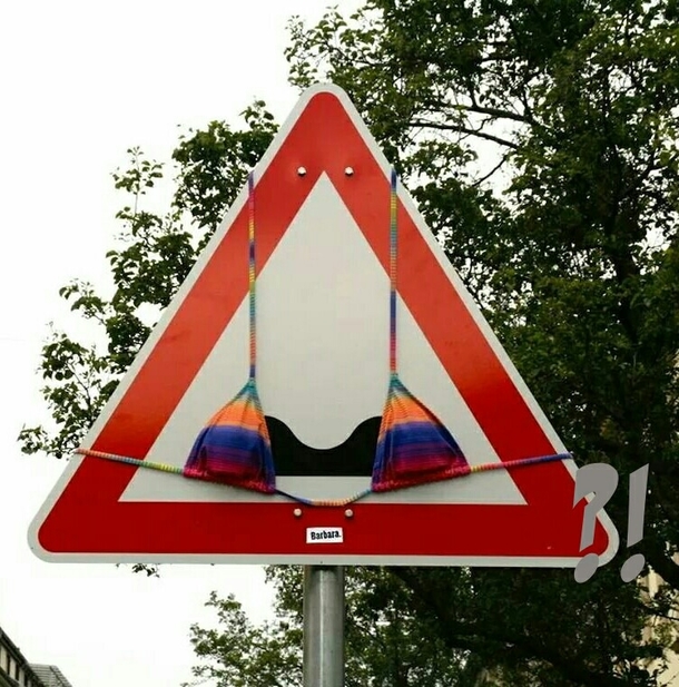 Decent traffic sign