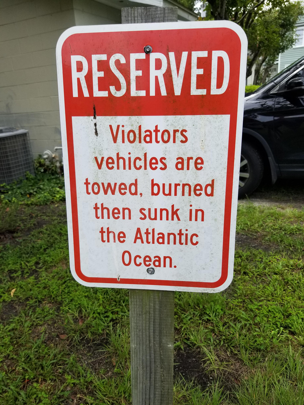 DO NOT PARK HERE