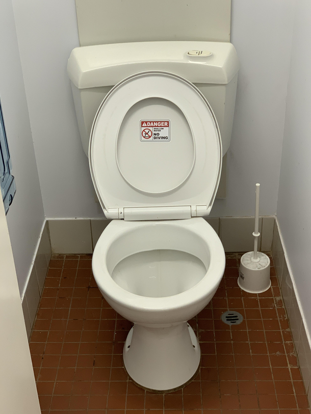 Dont Dive Here