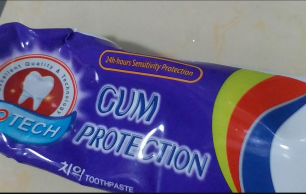 Dont let the Cum spoil your Gum