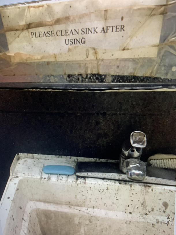 Dont think the signs working very well
