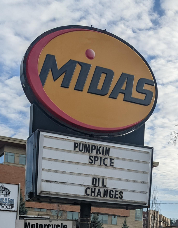 Dudes we gotta get in on these fall trends