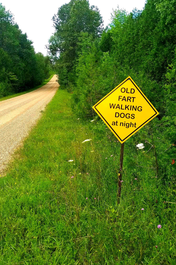 Excellent road sign