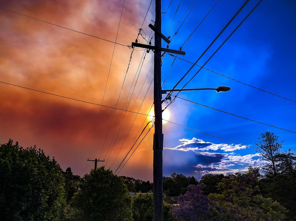 Expectations of what the sky should look like  vs The sad reality of what it actually is due to the smoke from the Australia fires So sad