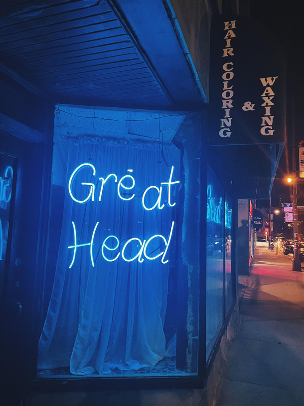 Fantastic name for a hair salon I must say