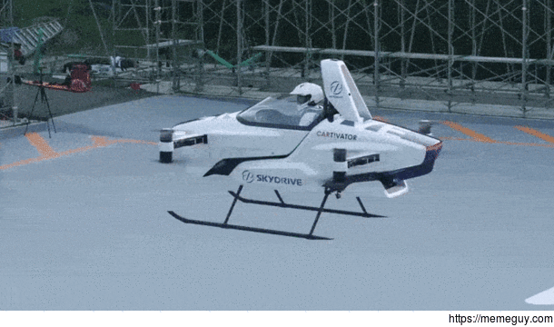 First test of new flying car in Japan