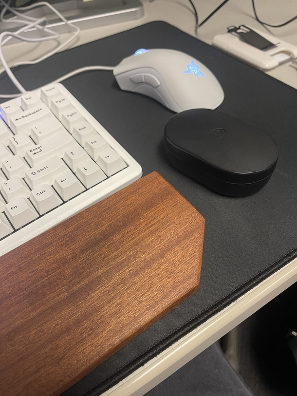 For a good  seconds I couldnt figure out why my mouse stopped working