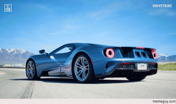 Ford GT Entering Race Mode in Real Time