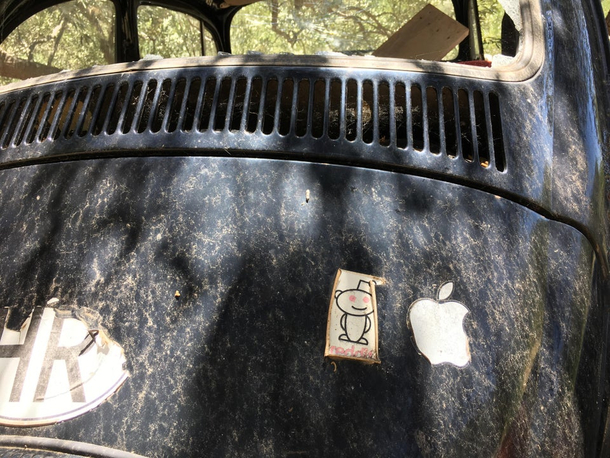 Found an old broken car with an old Reddit sticker on my hike in Croatia