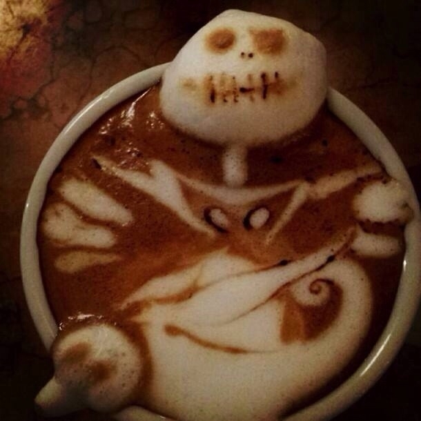 Friend asked for something relates to Christmas on his coffee and got this nightmare