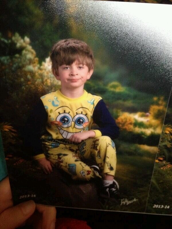 Friends mom mixed up pajama day and picture day He was not pleased
