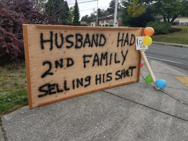 Garage sale sign seen today Wonder how she did