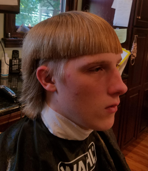 Gave my brother a bowllet