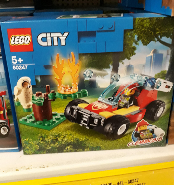 Gender Reveal Lego set