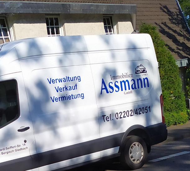 German Names Are Funny Meme Guy german-names-are-funny-meme-guy