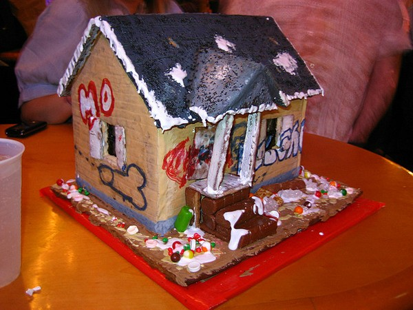 Gingerbread crack house