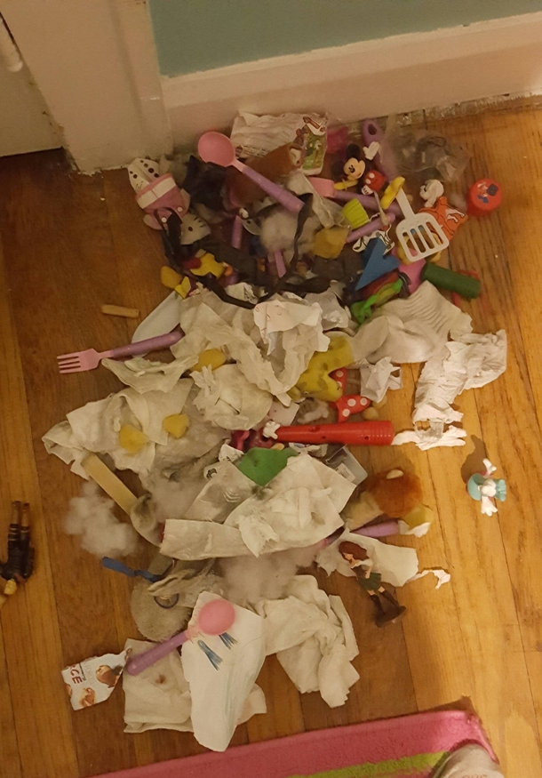 Girls room wasnt getting warm so I took apart their vent I now have a great way to illustrate what its like to have four children