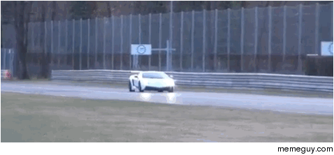 Glowing hot brakes on a Lamborghini Gallardo
