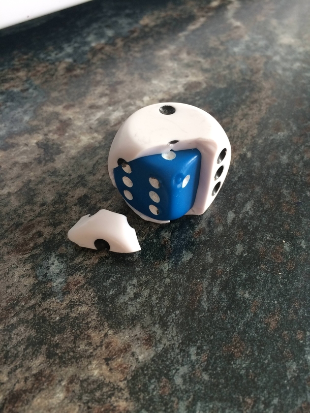 Good guy die manufacturer Puts die in your die so when your die dies you have a new die