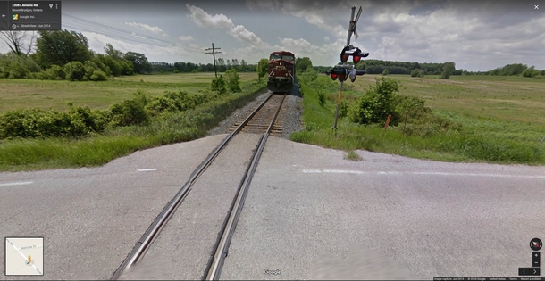 Google Street View Driver Taking Some Risks