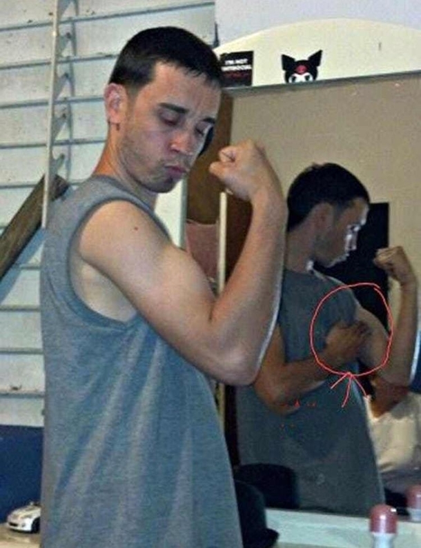 Gyms hate him Learn this one simple trick to look jacked