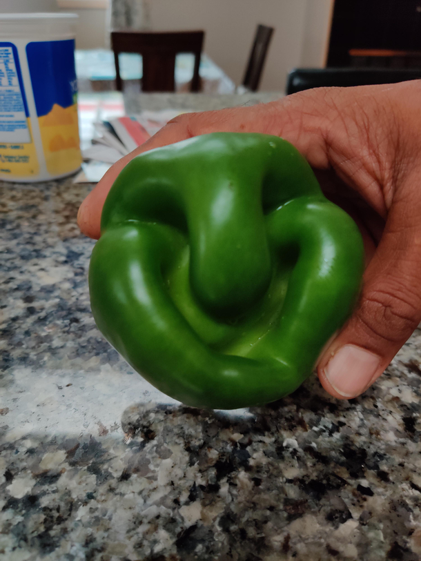 Happy Bellpepper