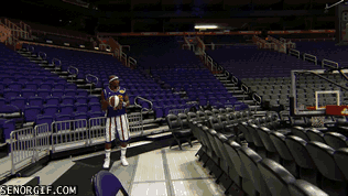 Harlem Globetrotter Makes World Record Basketball Shot