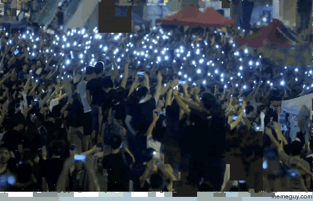 Hong Kong mobile phone candlelight vigil