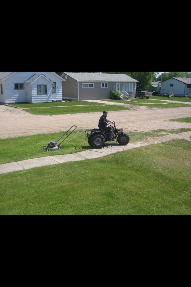How my yo grandpa cuts his grass