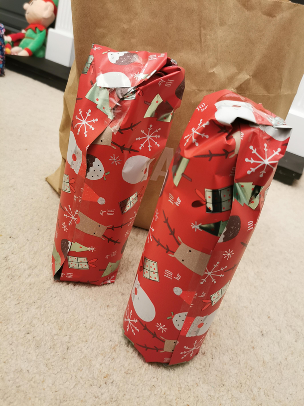 I am German have a masters in mechanical engineering and design jet engines for a living Everything in my being calls for precision and this is my best attempt at wrapping my Christmas presents every year