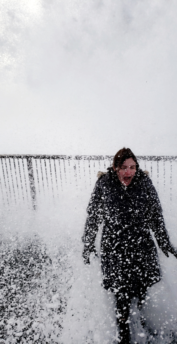 I asked my boyfriend to get a cute picture of me by the ocean at Brimketill Iceland