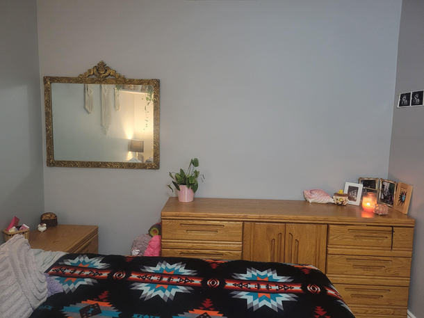 I asked my husband to hang the mirror above my dresser