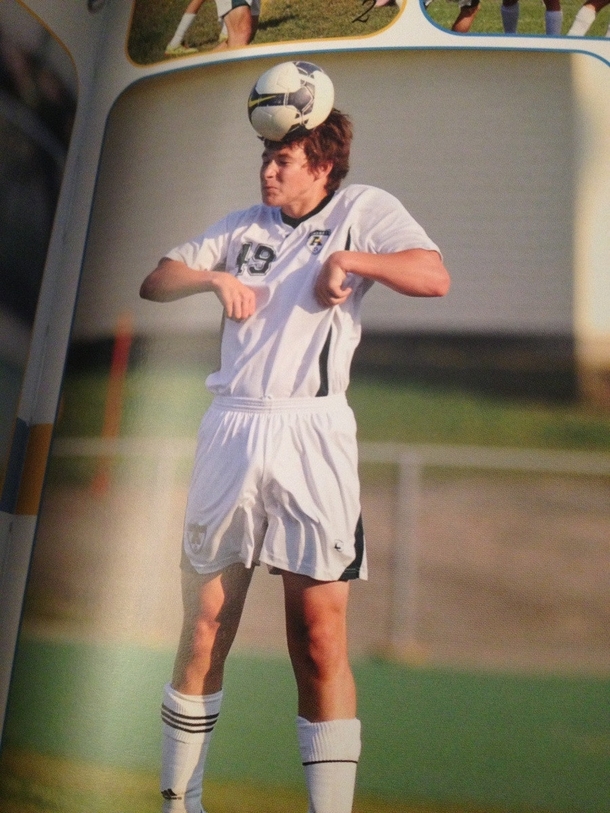 I finally got my pic in the yearbook XPostrpics