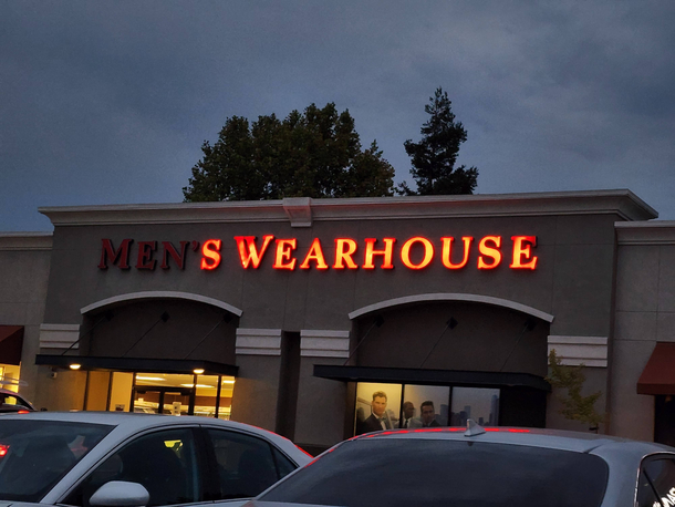 I found where Samuel Jackson shops
