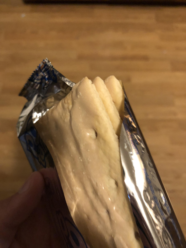 I got  pop tarts in  package