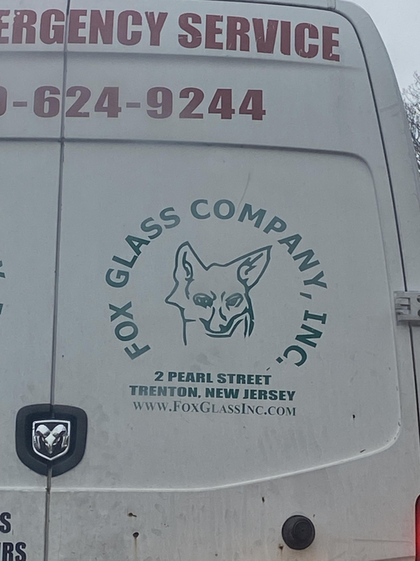 I guess that is supposed to look like a fox 