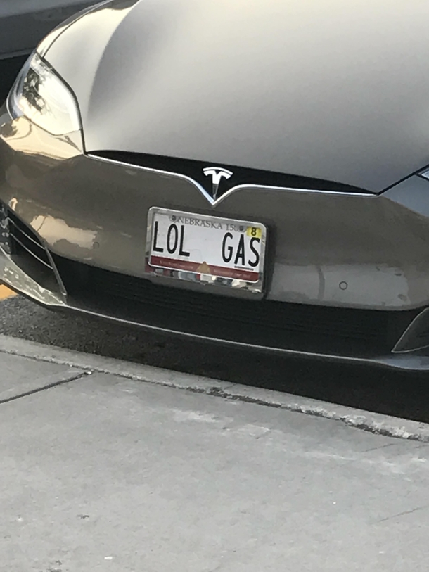 I love this tesla license plate