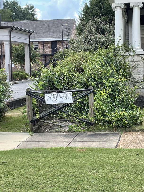 I really dont think the sign is needed OC