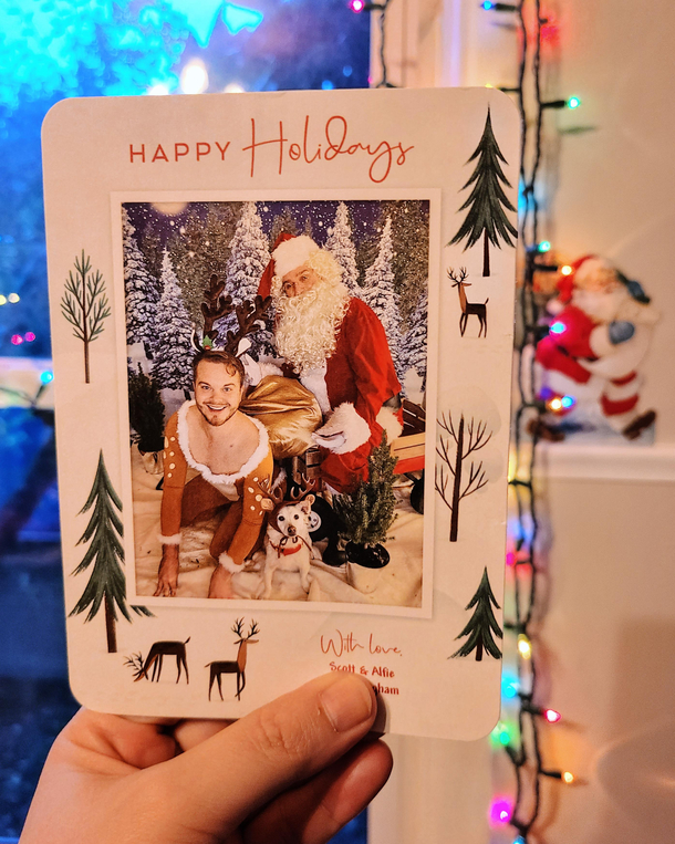 I see your goth family and I up you my friends christmas card