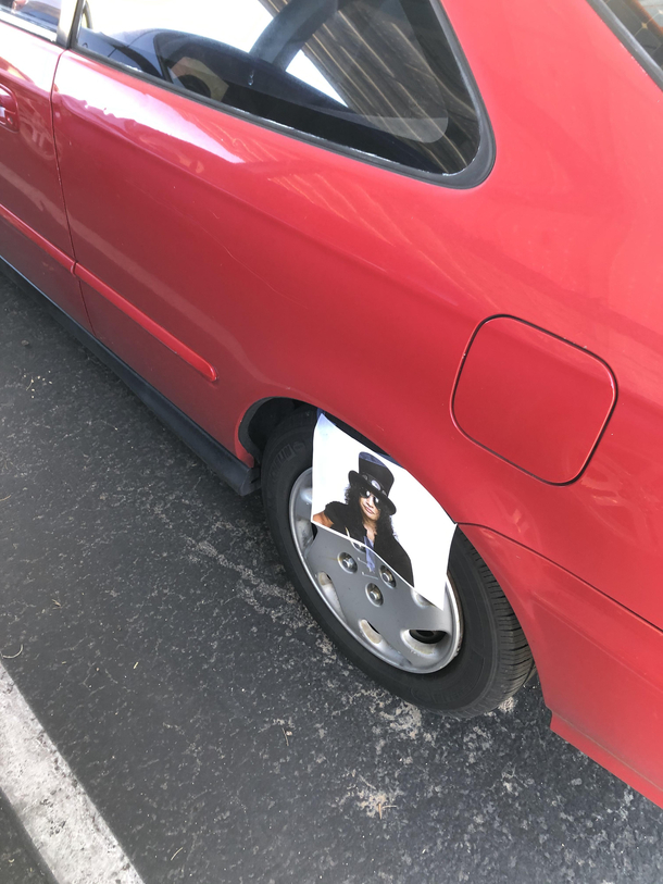 I slashed a coworkers tires