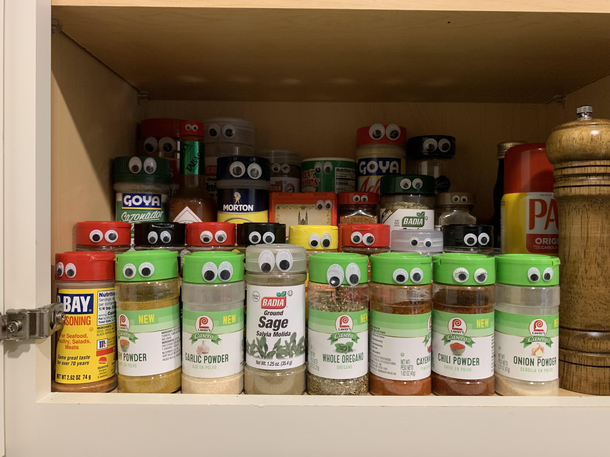 I spice with my little eyes