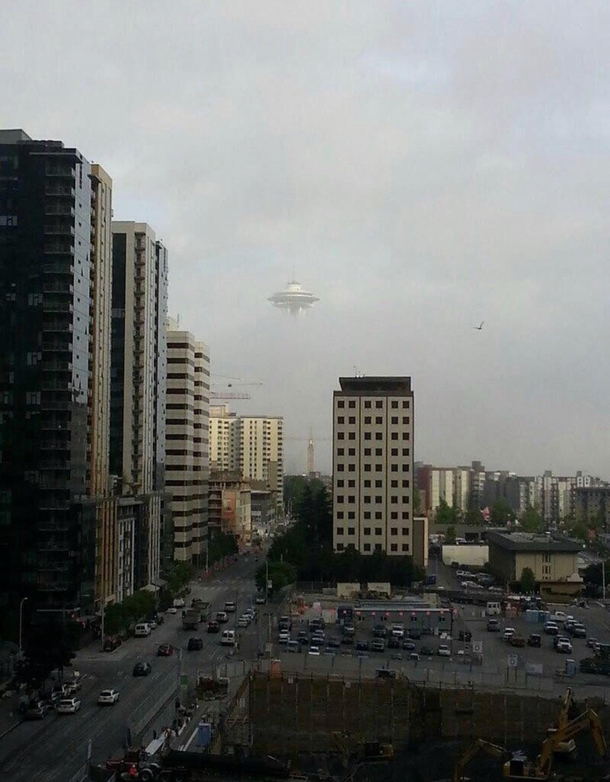 I Think I spotted a UFO in Seattle