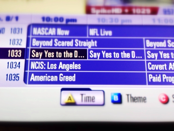 I wish my girlfriend would watch this show and pick up a couple of things