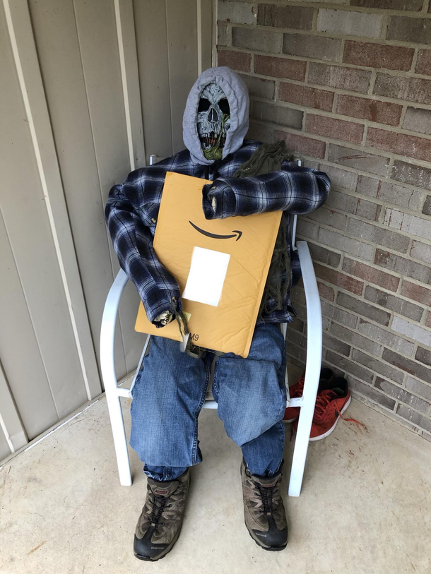 I woke up to an Amazon package being delivered and the delivery woman decided to have some fun with my Halloween decoration on my front porch