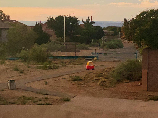 Id like to report an abandoned vehicle