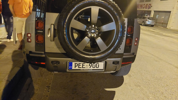 in my country theres no vanity license plates so its always funny to see one of these circumstances