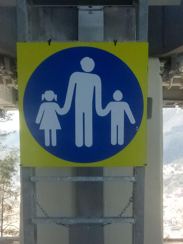 In Turkey adults are connected to their children by the arms