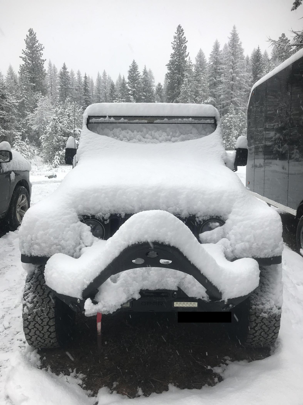 It snowed this morning I dont think the Jeep was happy about it